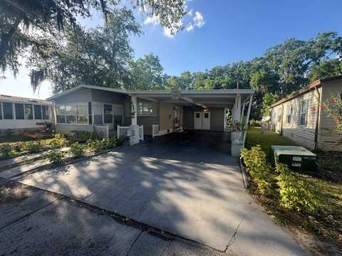 685 N Edgewater, Plant City, FL 33565