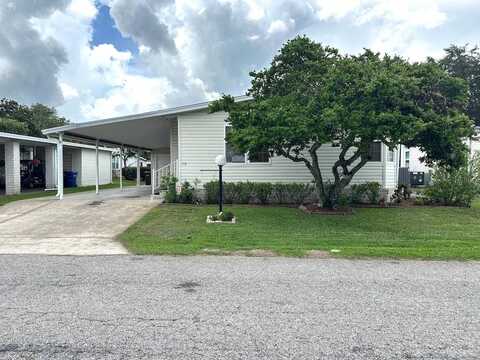 4520 Arlington Park Cir., Lakeland, FL 33801