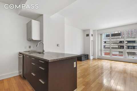 350 West 42nd Street, New York, NY 10036