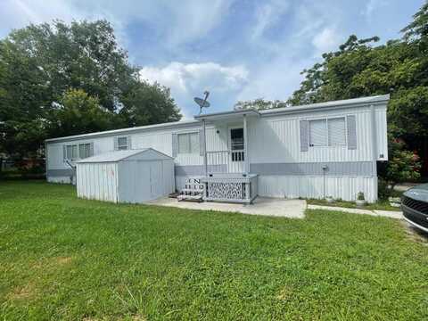 8301 New York Avenue, Hudson, FL 34667