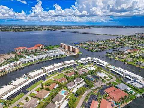 4217 SE 19th Avenue unit: 110, Cape Coral, FL 33904