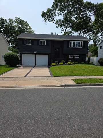 807 Iris Place, West Hempstead, NY 11552