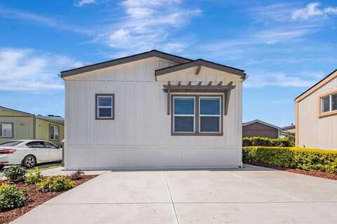 102 Retiro Lane, Moss Beach, CA 94038