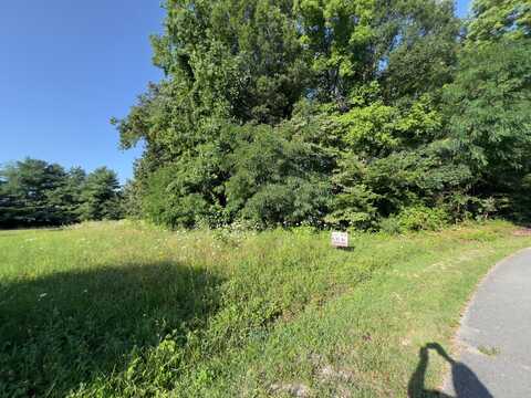 447 Charleston Dr., Cookeville, TN 38501