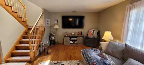6 ALBERGO CT, APT A, BETHPAGE, NY 11714