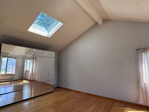6 ALBERGO CT, APT A, BETHPAGE, NY 11714