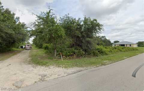 5902 Connie Avenue N, Lehigh Acres, FL 33971