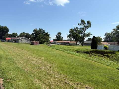 434 16th Street, Tell City, IN 47586