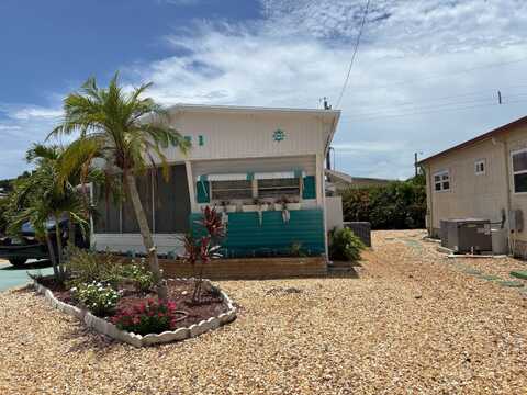 5021 Pebble Beach Ave, Sarasota, FL 34234
