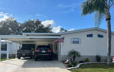 39512 Keiths Cir, Zephyrhills, FL 33542