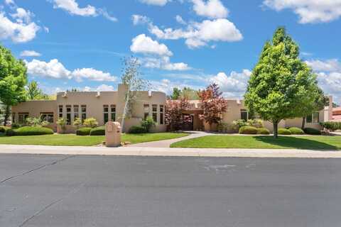 10153 Masters Drive NE, Albuquerque, NM 87111