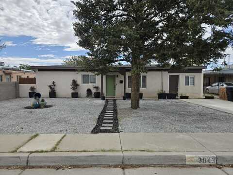 3043 QUINCY Street NE, Albuquerque, NM 87110