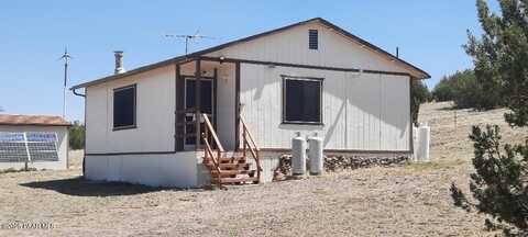 47205 N Williamson Valley Road, Seligman, AZ 86337