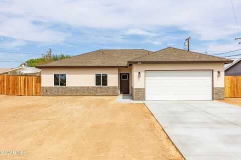 8513 Great Circle Drive, California City, CA 93505