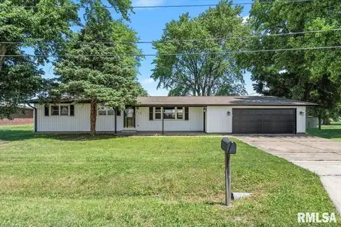 712 TROJAN Road, Auburn, IL 62615