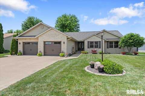 221 HUNTINGTON Road, Chatham, IL 62629