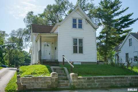 1831 S WESTMORELAND Avenue, Peoria, IL 61605