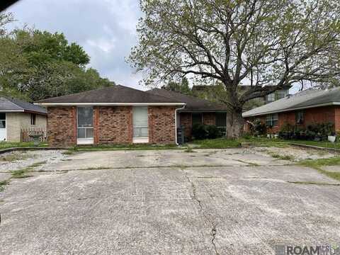 414-416 Jennifer Jean Dr, Baton Rouge, LA 70808
