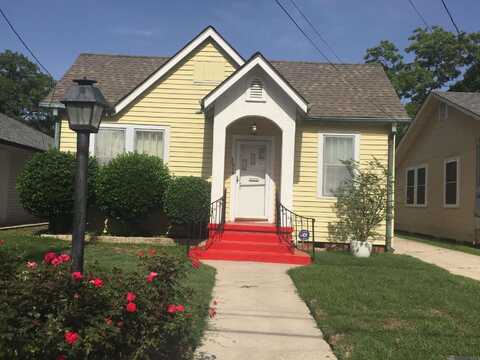 219 Westmoreland Dr, Baton Rouge, LA 70806