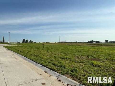 6433 RYAN Road, Bettendorf, IA 52722