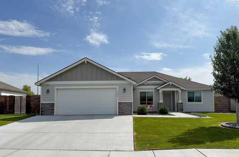 7425 Courtney Drive, Pasco, WA 99301