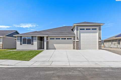 8709 Ashen Dr., Pasco, WA 99301