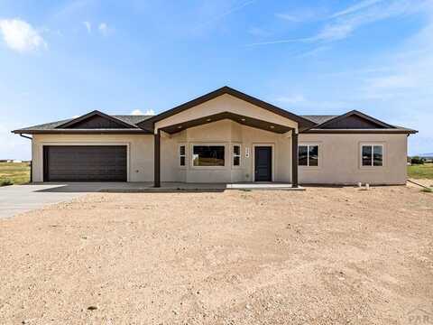 576 E Earl Dr, Pueblo West, CO 81007