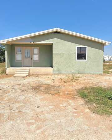 189 County Rd 401I, Seminole, TX 79360