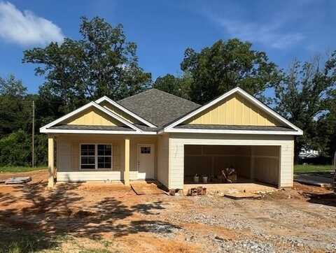 472 Stringer Weeks Road, Smiths Station, AL 36877