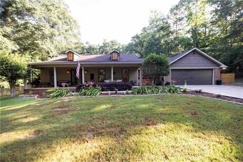 403 Summerbrook Street, Smiths Station, AL 36877