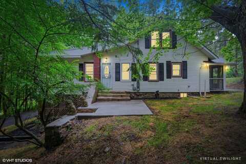 118 Roth Lane, Canadensis, PA 18325