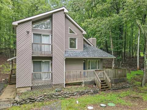 102 Keystone Court, Dingmans Ferry, PA 18328