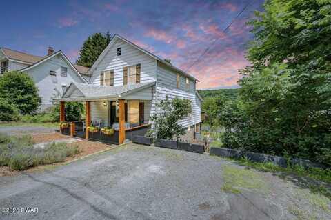 1305 Hillside Avenue, Honesdale, PA 18431