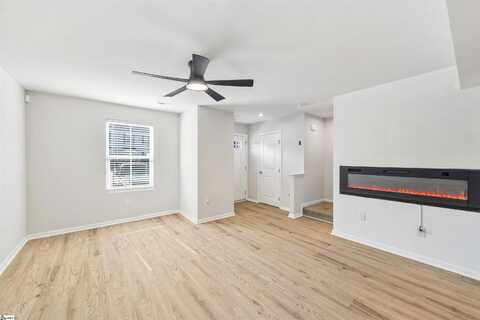 31 Tidworth Drive, Greer, SC 29651