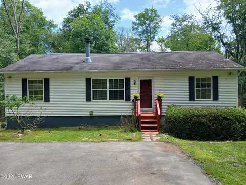 106 Meadowbrook Road, Matamoras, PA 18336