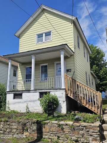 832 E Lackawanna Avenue, Olyphant, PA 18447
