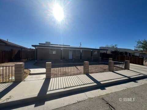 233 N Fairview ST, Ridgecrest, CA 93555