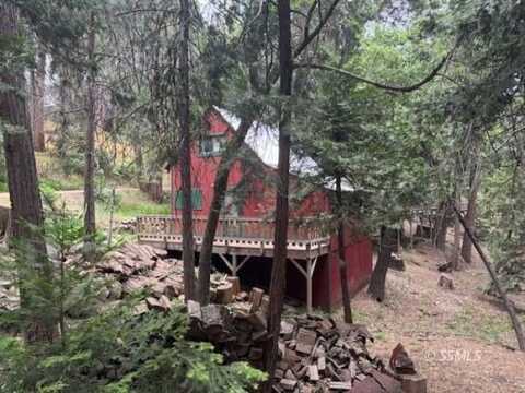 10618 Juniper DR, Wofford Heights, CA 93285