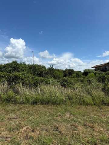 148 W Glen Oak Ln, ROCKPORT, TX 78382