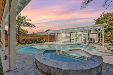 1446 Polk St, Hollywood, FL 33020