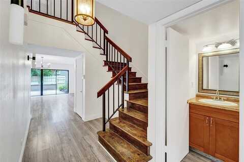 103 Heatherbrook Way, Hollywood, FL 33021