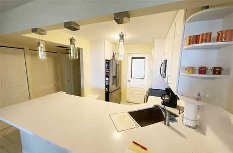 6461 NW 2nd Ave, Boca Raton, FL 33487
