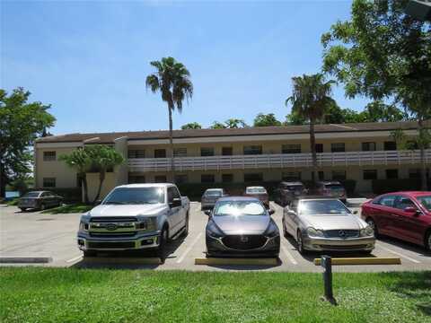 4491 Crystal Lake Dr, Deerfield Beach, FL 33064