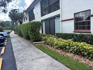 5169 Brisata Cir, Boynton Beach, FL 33437
