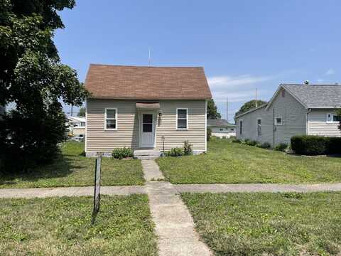 214 E Allen Street, Kentland, IN 47951