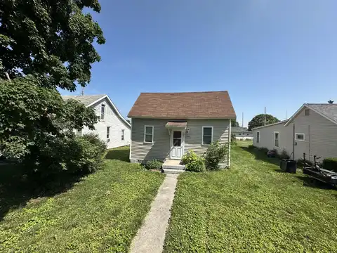 214 E Allen Street, Kentland, IN 47951