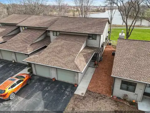 1584 AMY Street, GREEN BAY, WI 54302