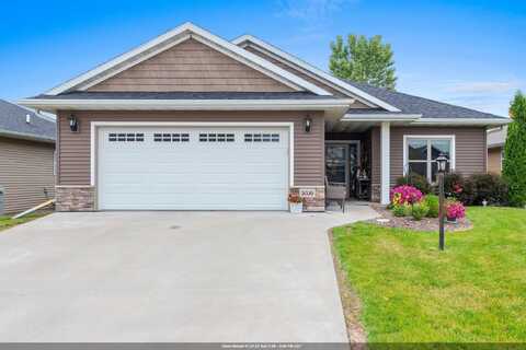 5036 N MILKWEED Trail, APPLETON, WI 54913