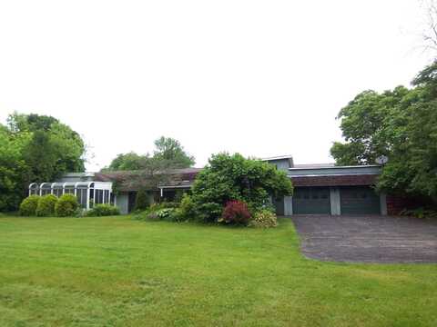 111 LINDSEY Avenue, OCONTO, WI 54153
