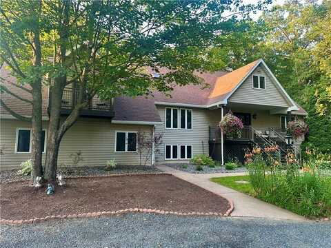 29206 E River Road, Stanley, WI 54768